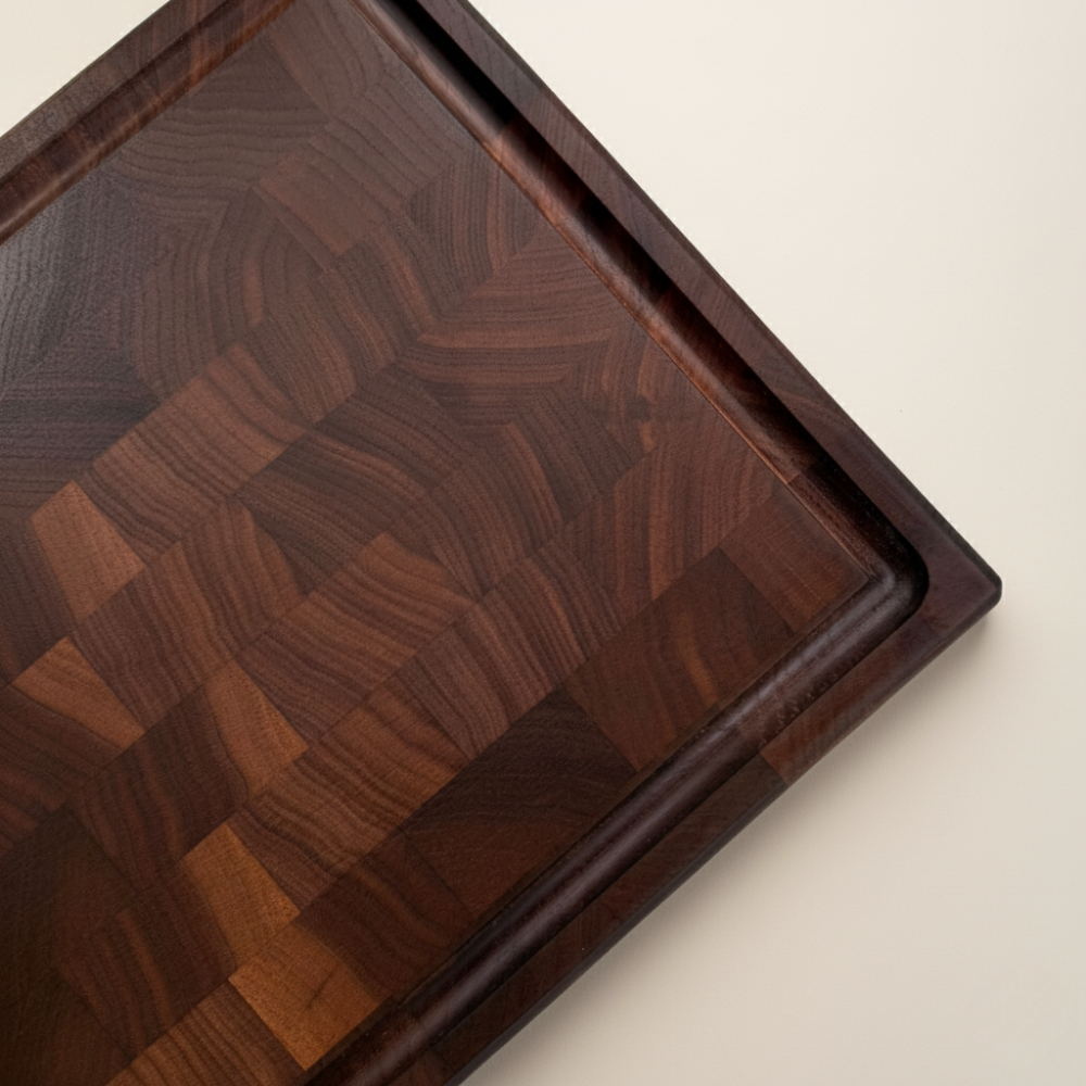 Cader with Wells | Walnut End Grain Board